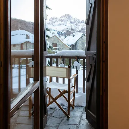 Bubal - Con Piscina Y Vistas A Pirineos Appartamento El Pueyo de Jaca